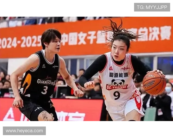 广东女篮主场夺冠感谢四川队顽强拼搏感谢自己拼尽全力勇夺冠军