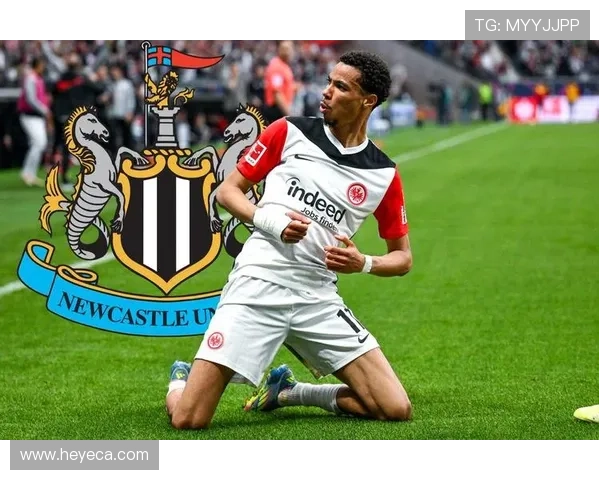 瑞天空报道曼联纽卡法兰克福争夺阿贾克斯17岁中场新星莫吉奥